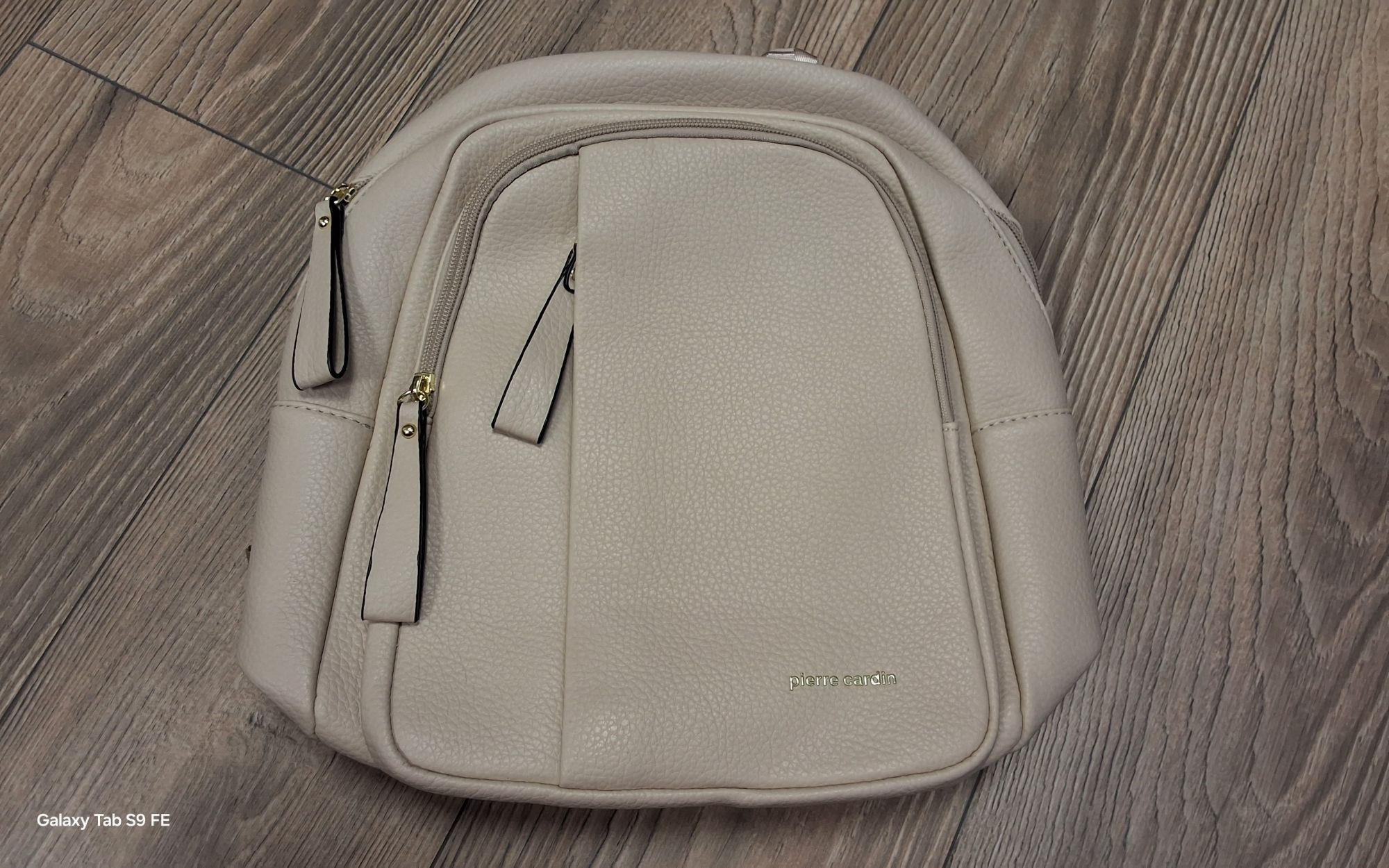 Divat hátizsák 22389 TAUPE