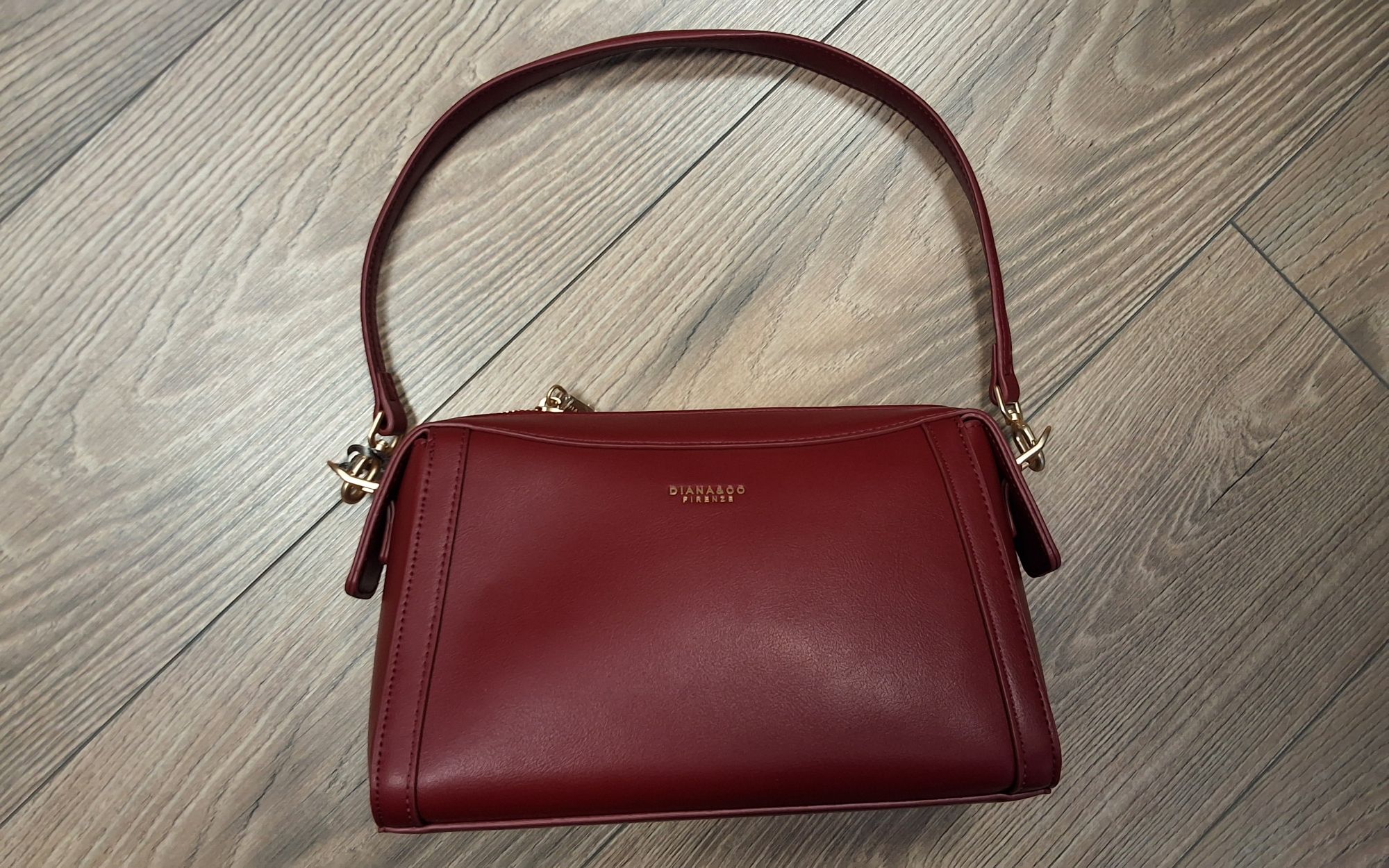 Válltáska DRM827-2 dark red