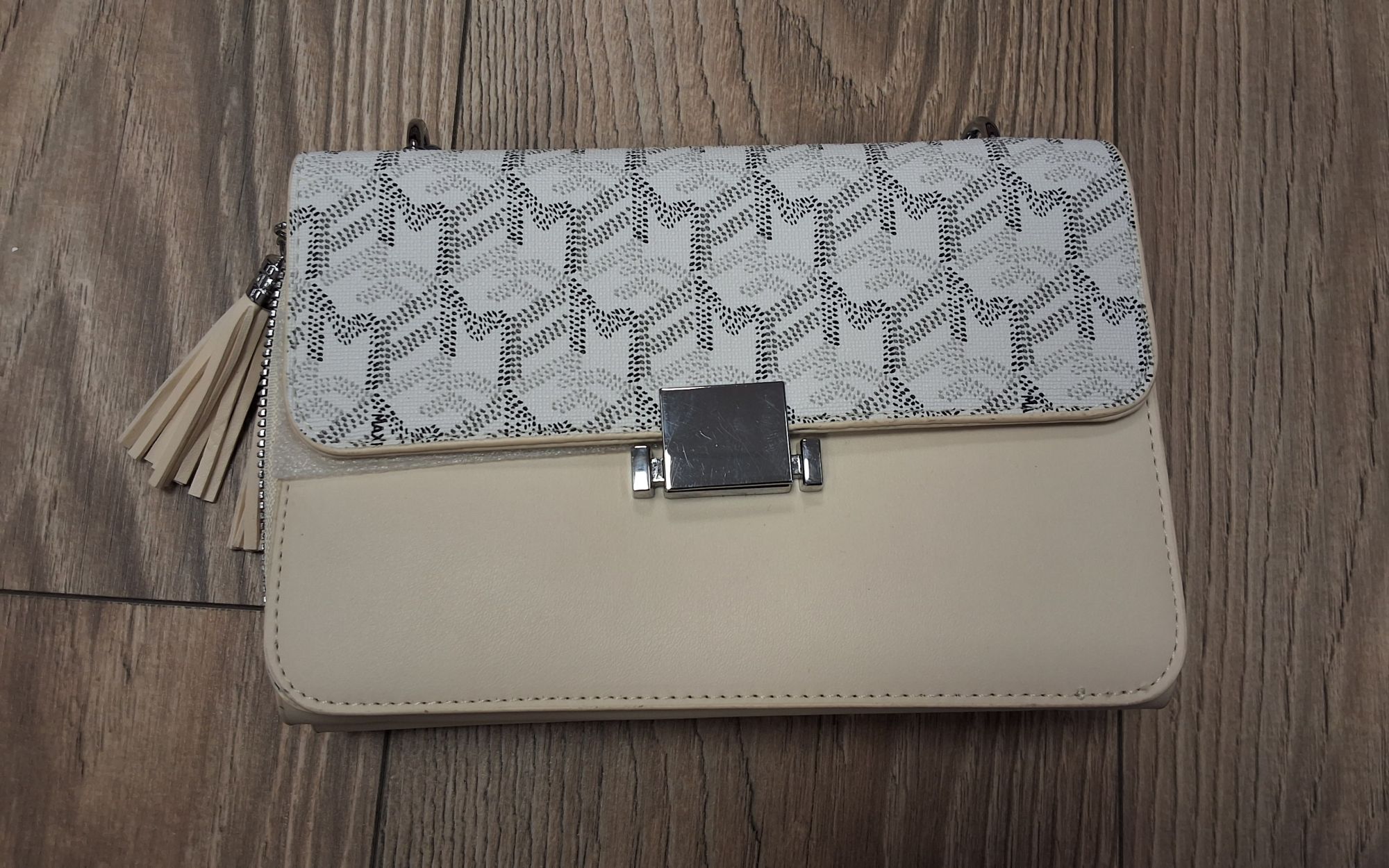 crossover jellegű test táska NEW7022 beige-beige
