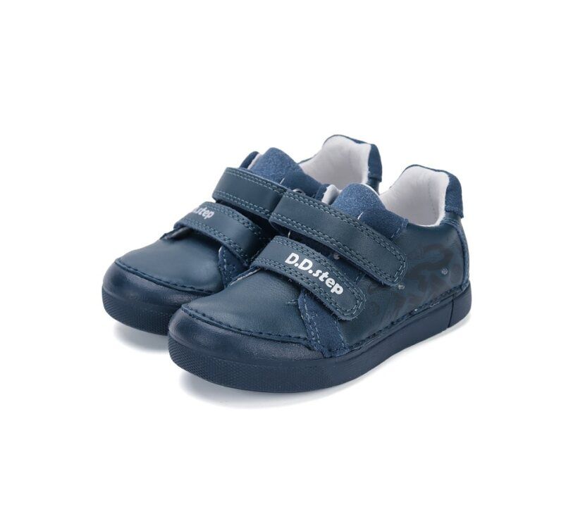 D.D.Step bőr félcipő S068-52288AM Royal Blue 25-30 méretben