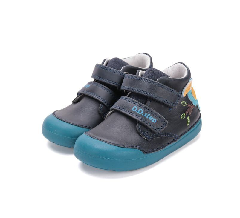 D.D.Step bőr félcipő S066-52304 Royal Blue 20-25 méretben