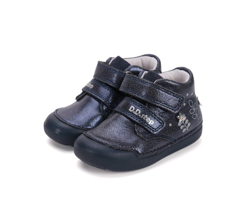 D.D.Step lányka  bőr félcipő S066-52842A Royal Blue 20-25 méretben